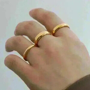 Size 8 New Classic 14k Gold Filled Band Ring Set: Size 8